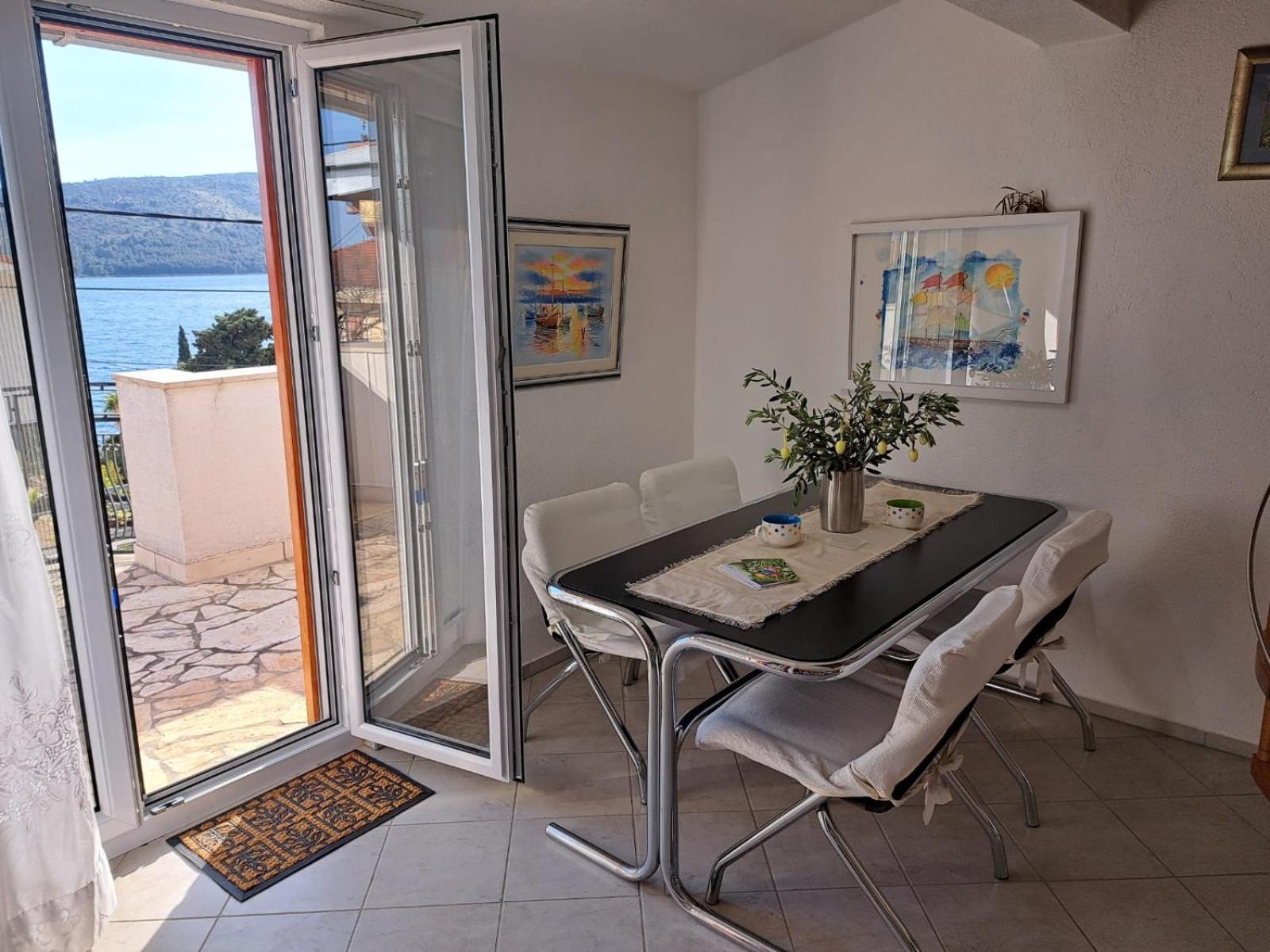 Villa Apartments Oliva Seget Vranjica Kültér fotó